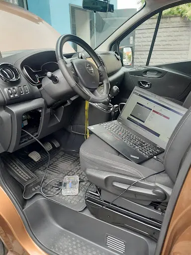 ELEKTRONIKA I ELEKTROMECHANIKA SAMOCHODOWA MATEUSZ KACZOR